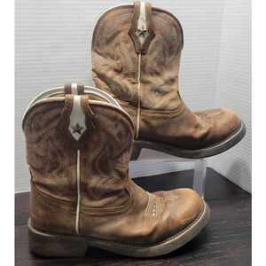 Shyanne Fillies Marigold Short Shaft Distressed Western Boots Size 9